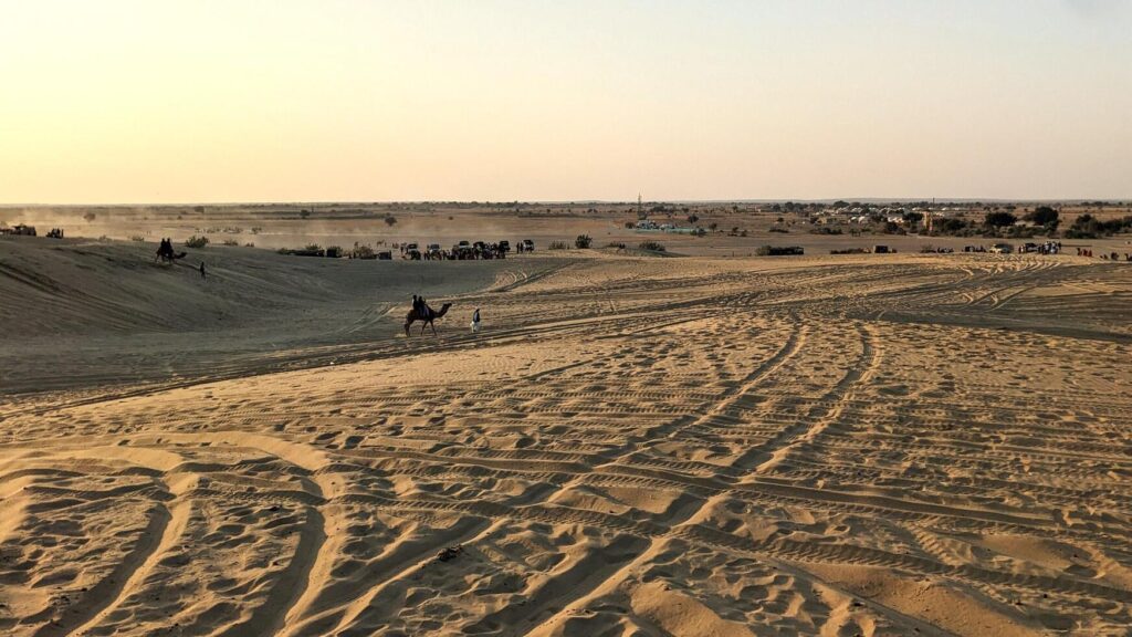 rajasthan-desert-camp
