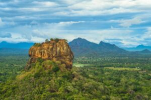 sri lanka-moutain