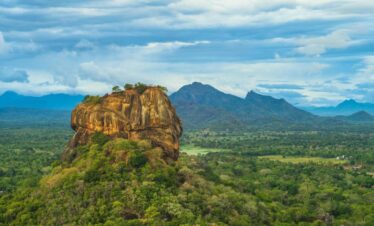 sri lanka-moutain