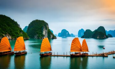 Vietnam-sea-boating